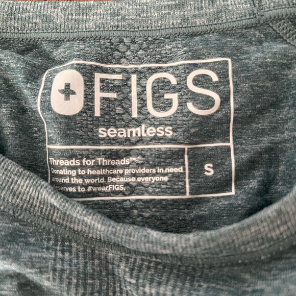 FIGS Gray Long Sleeve Underscrub Shirt - Picture 3 of 3
